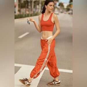 NWT Size L - The Bowline Parachute Pants by Daily Practice (NWT US$ 88)